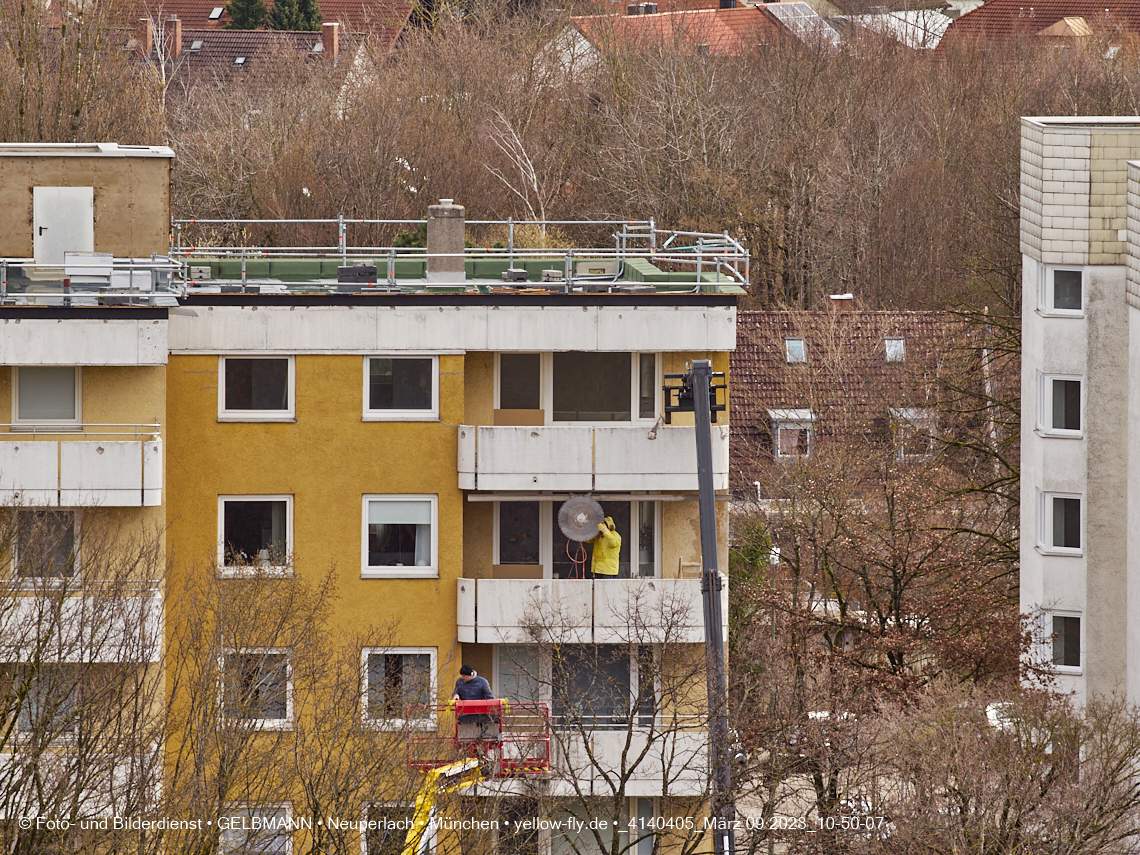 09.03.2023 - Fassadensanierung und Balkonentfernung am Karl-Marx-Ring 57c